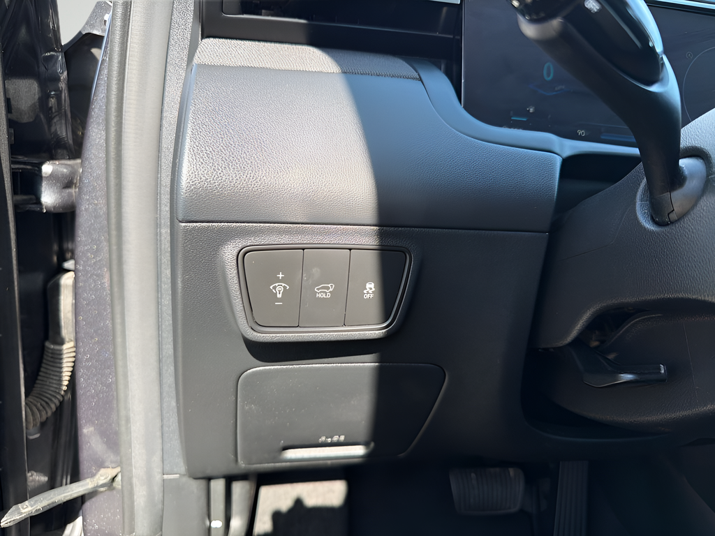 Used 2024 Dark Gray Metallic Hyundai Limited image 34