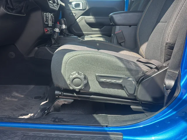 Used 2025 Blue Jeep Willys image 18