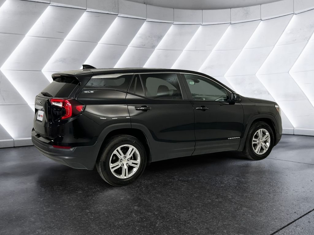 Used 2024 Black GMC SLE image 4