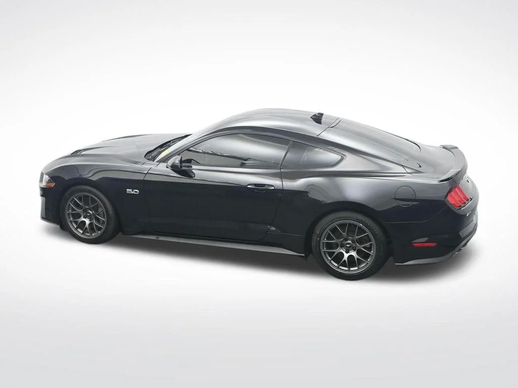Used 2021 Shadow Black Ford GT image 29