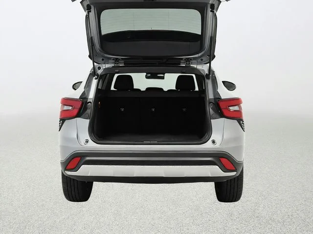 Used 2024 Gray Chevrolet LT image 19