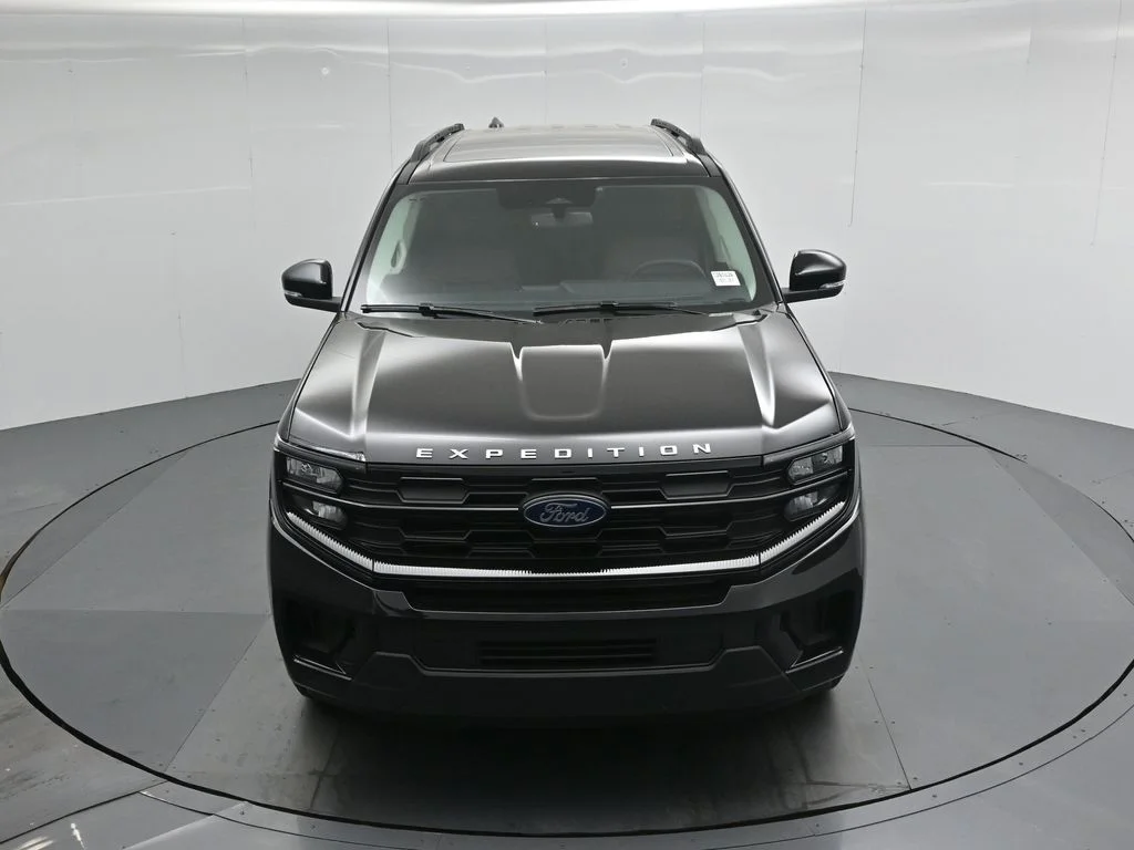New 2026 Black Ford Active image 36