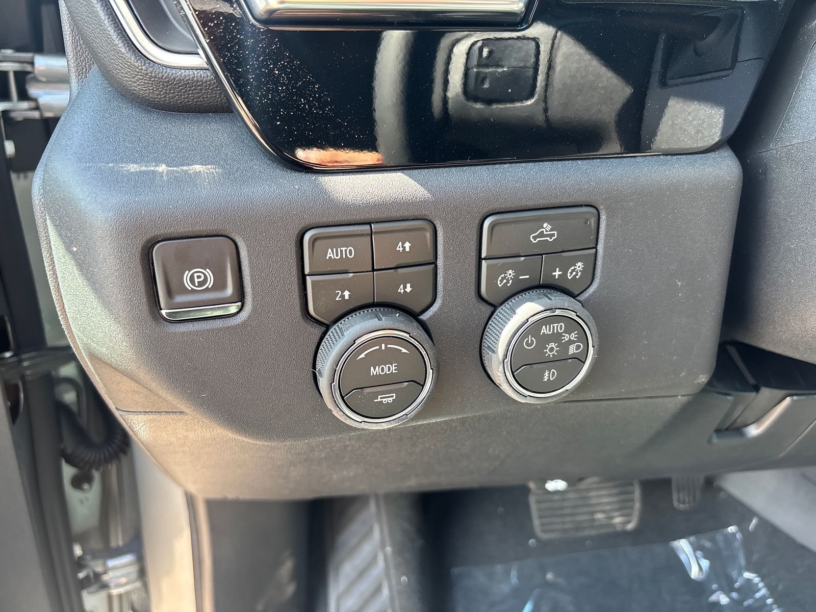 New 2026 Sterling Gray Metallic Chevrolet RST image 10