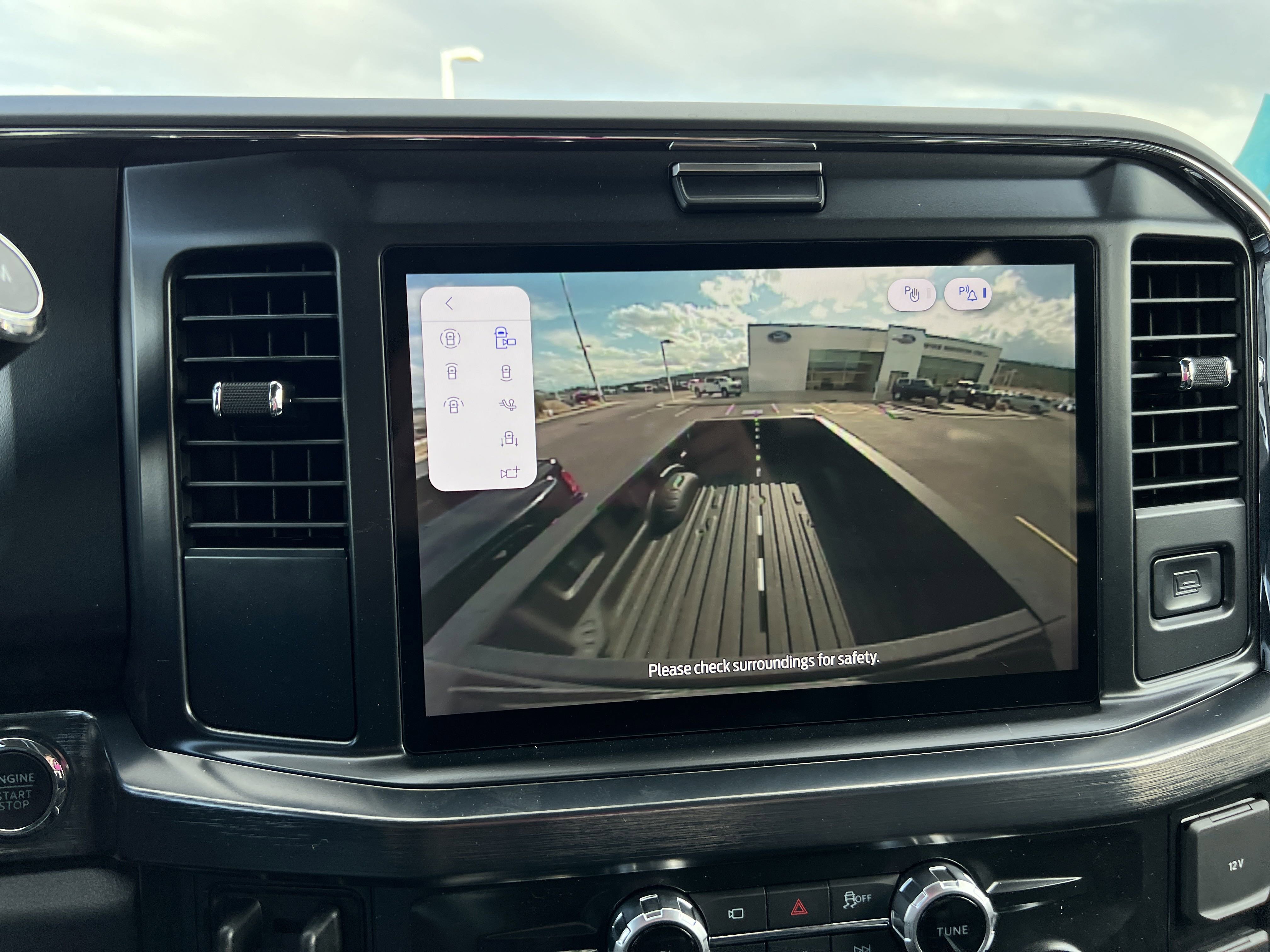 2025 Ford F-350 Super Duty Lariat - Photo 60