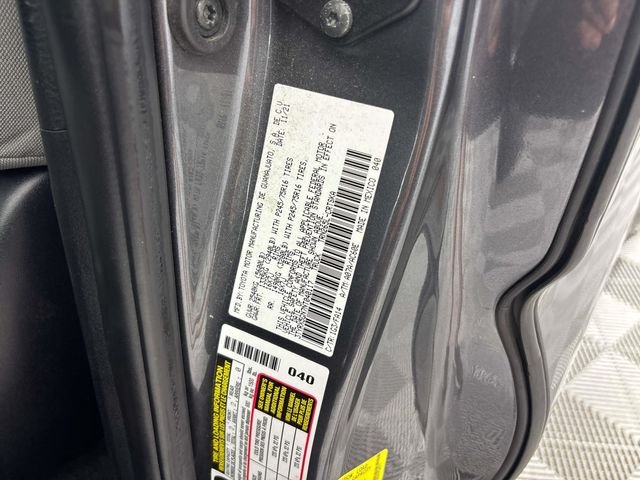 Used 2022 Gray Toyota SR image 28