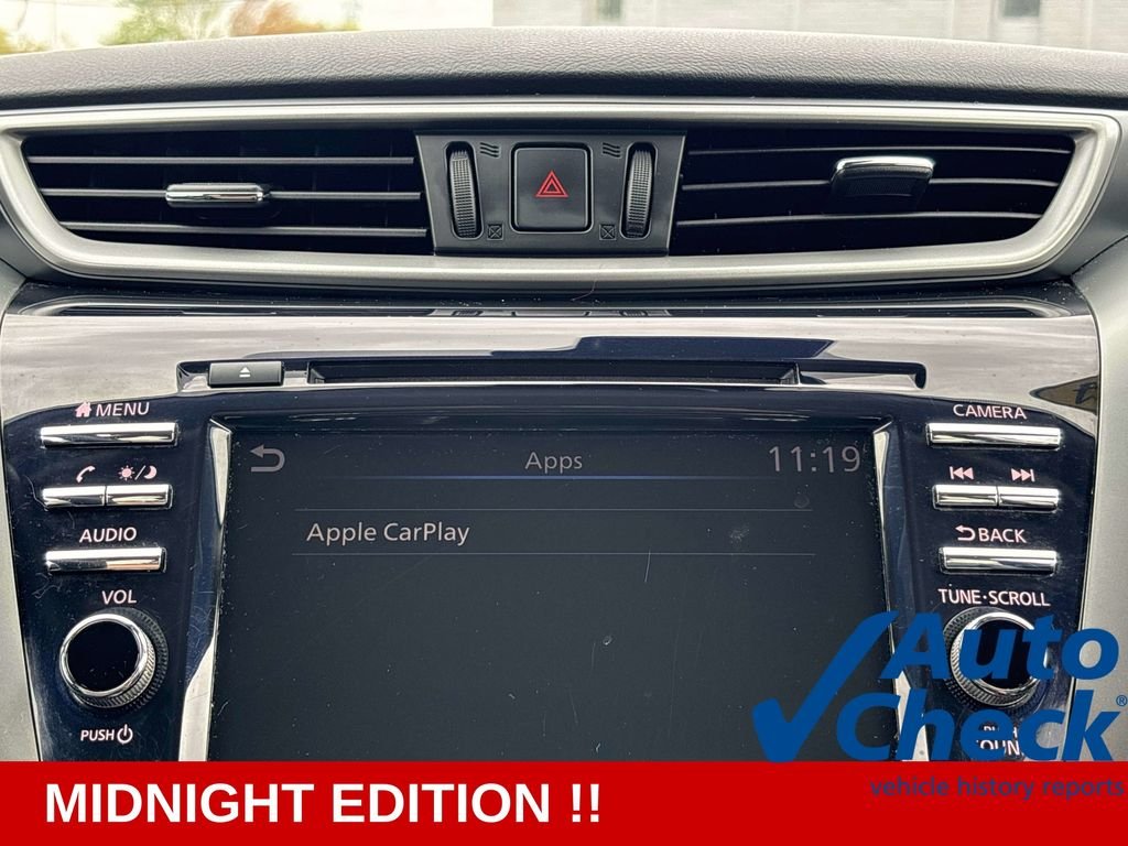 Used 2024 Gray Nissan SV image 29