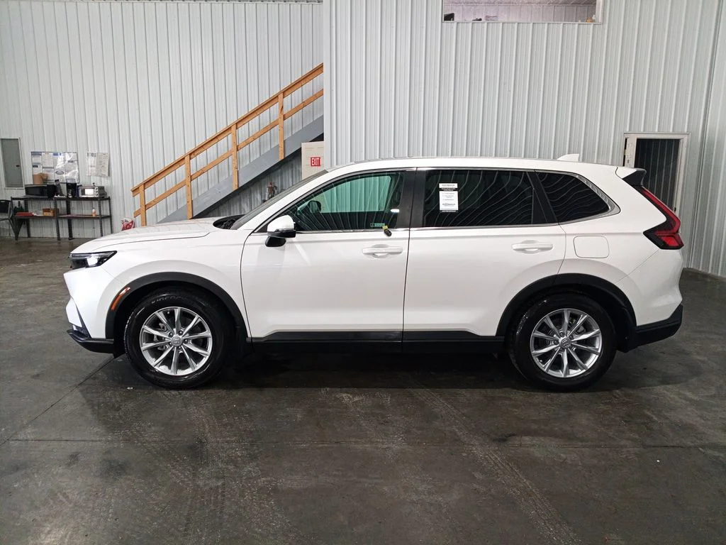 Used 2025 White Honda EX-L image 2
