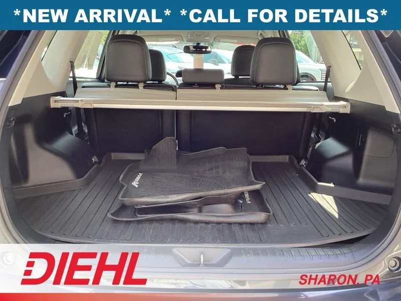 Used 2017  Toyota Four image 11