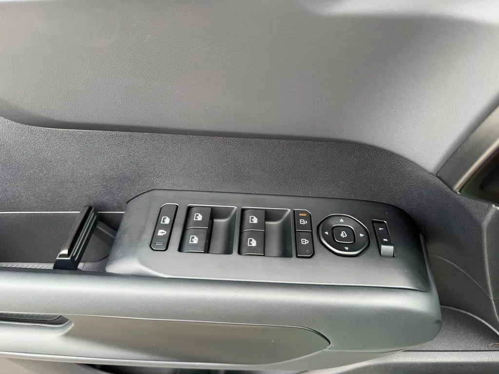 New 2027 Wolf Gray Kia X-Line SX image 27