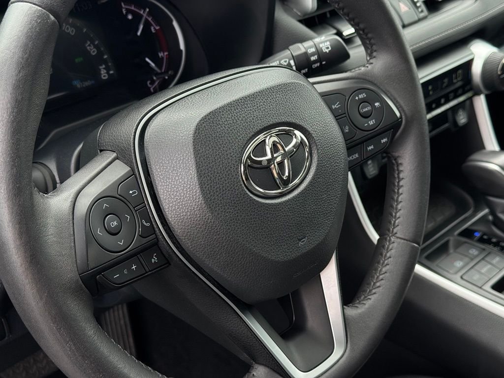 Used 2023 Gray Toyota XLE Premium image 18