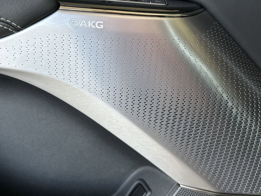 2026 Cadillac LYRIQ V - Photo 12