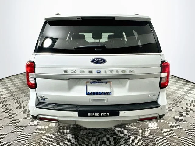 Certified Used 2023 White Ford XLT image 4