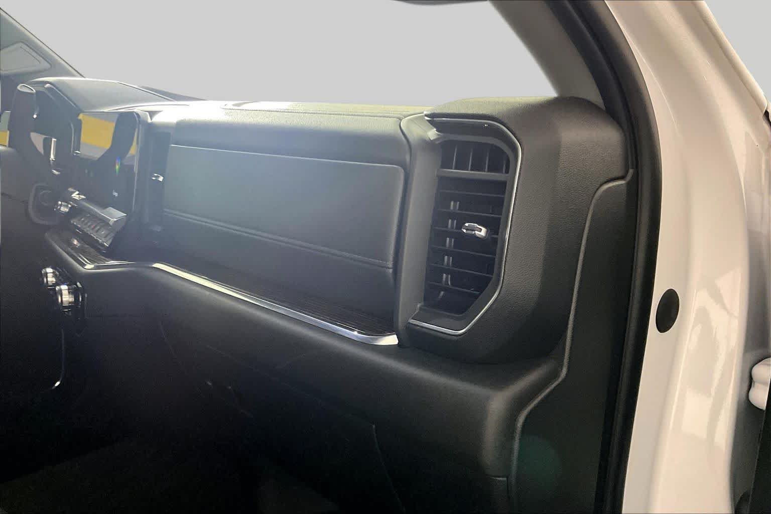 Certified Used 2023 Summit White GMC SLE image 18