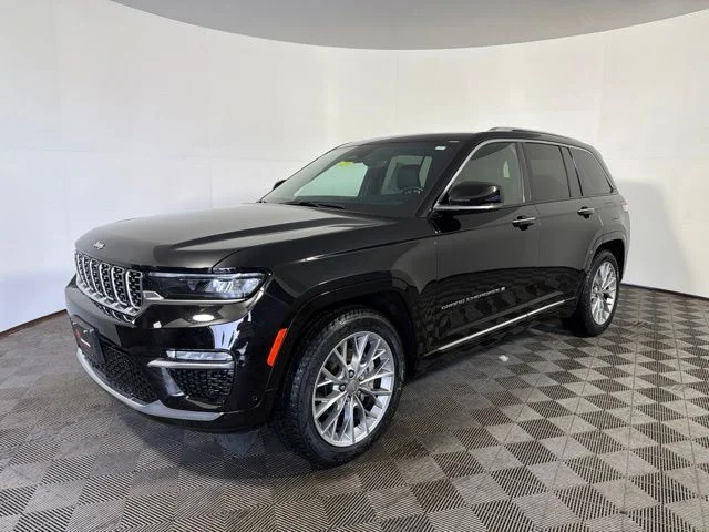 Certified Used 2023 Black Jeep Summit image 5