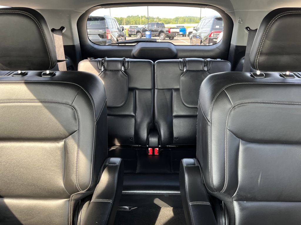 Used 2022 Black Ford XLT image 23