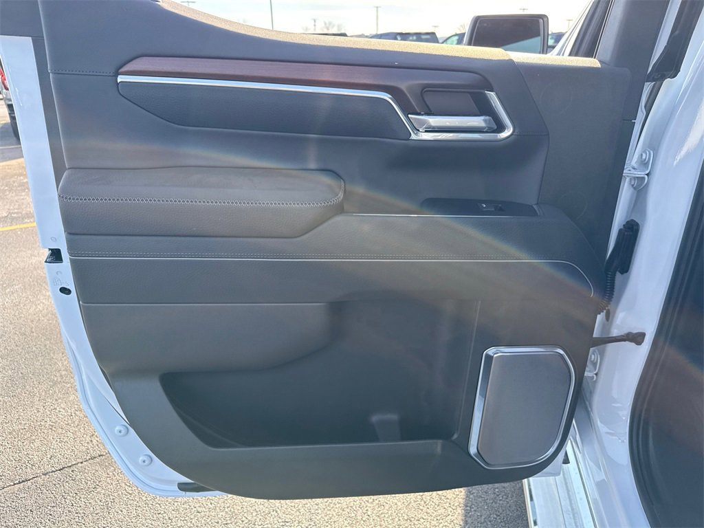 2026 GMC SIERRA - Image 31