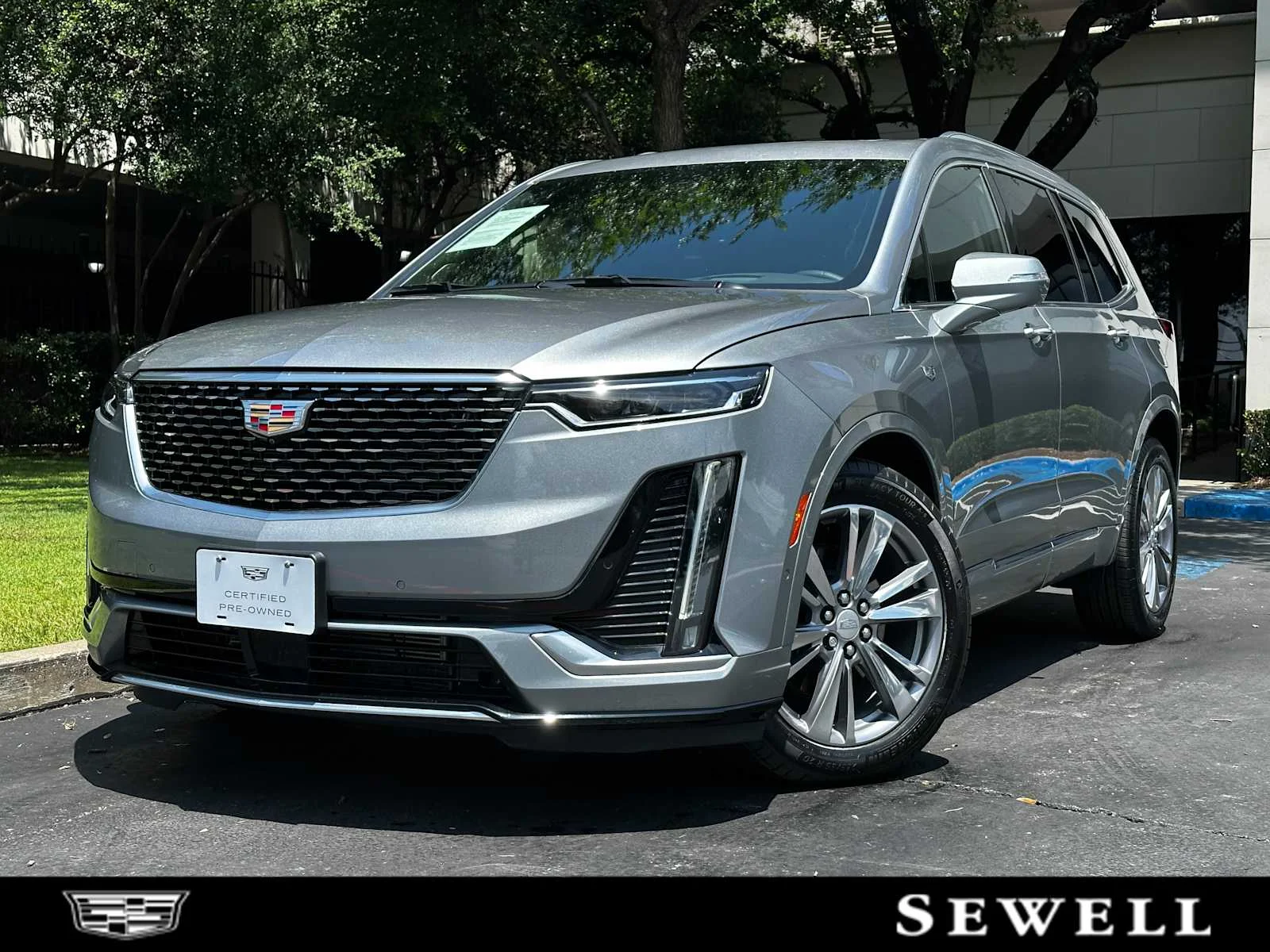 2025 Cadillac XT6 Premium Luxury Auto 4WD's photo