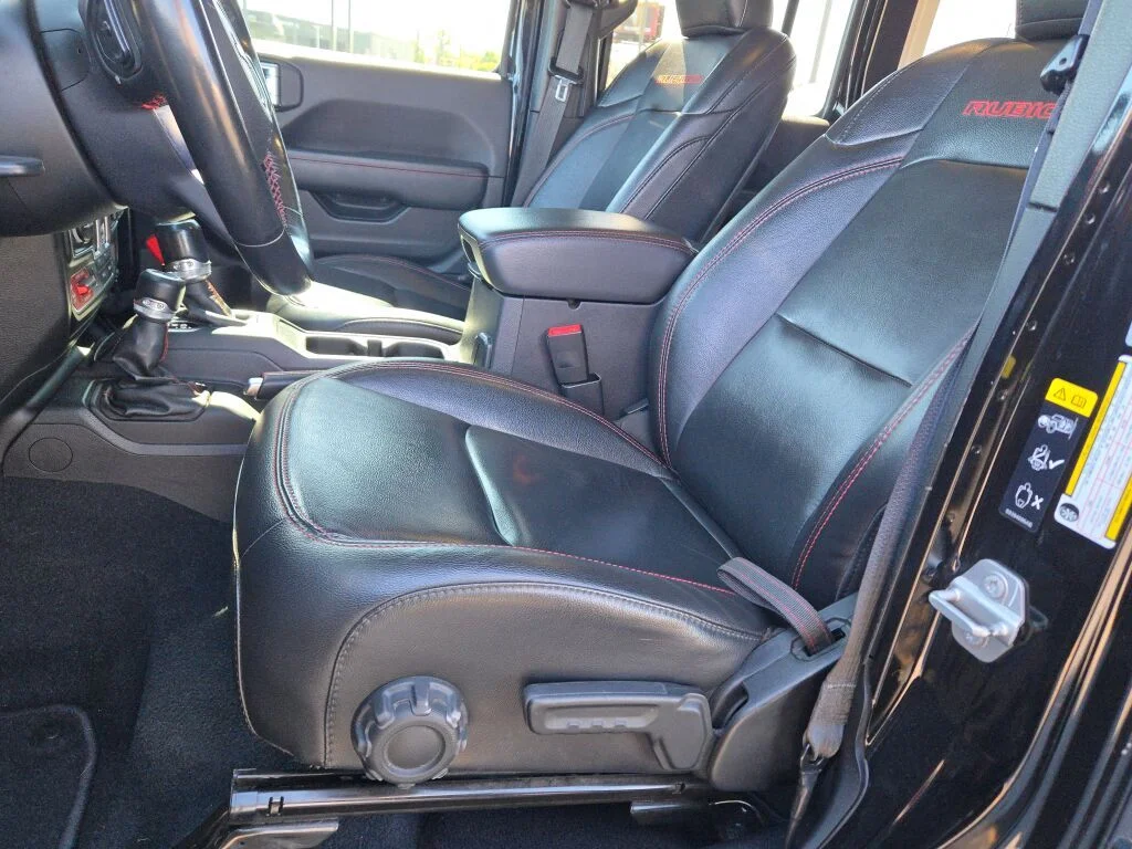Used 2020 Black Jeep Unlimited Rubicon image 23
