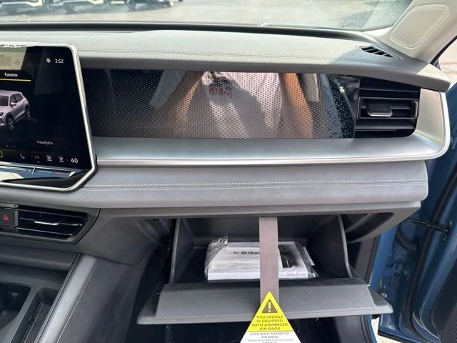 New 2026 Monterey Blue Pearl Volkswagen SE image 29