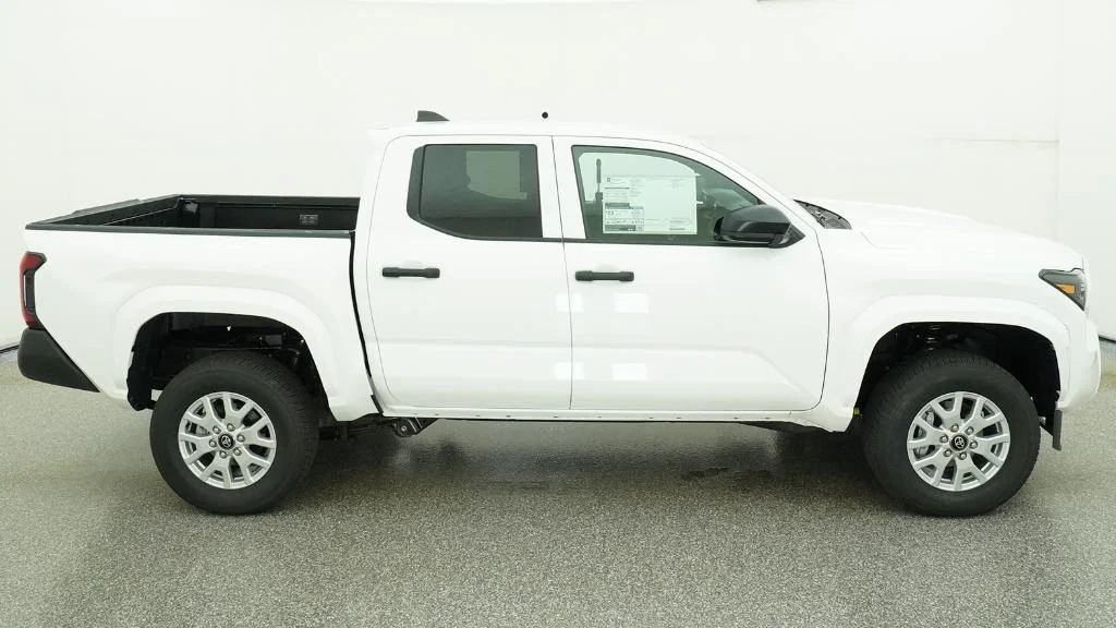 New 2026 Ice Cap Toyota SR image 15