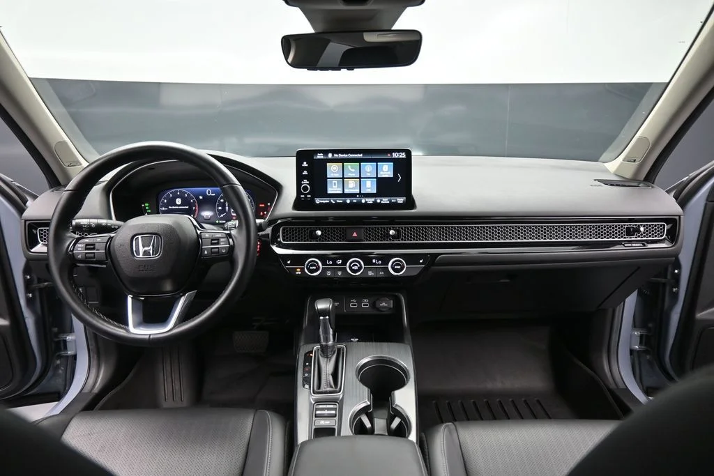 Used 2024 Gray Honda Touring image 19