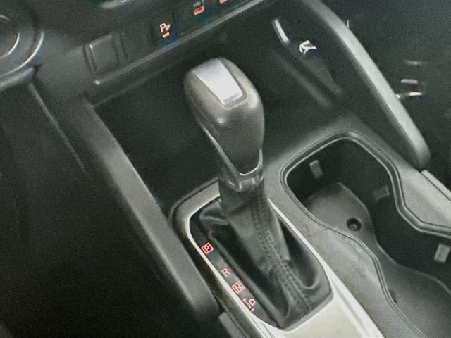 Used 2022 Gray Nissan S image 17