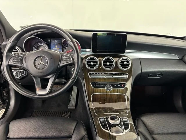 Used 2018  Mercedes-Benz C 300 image 13