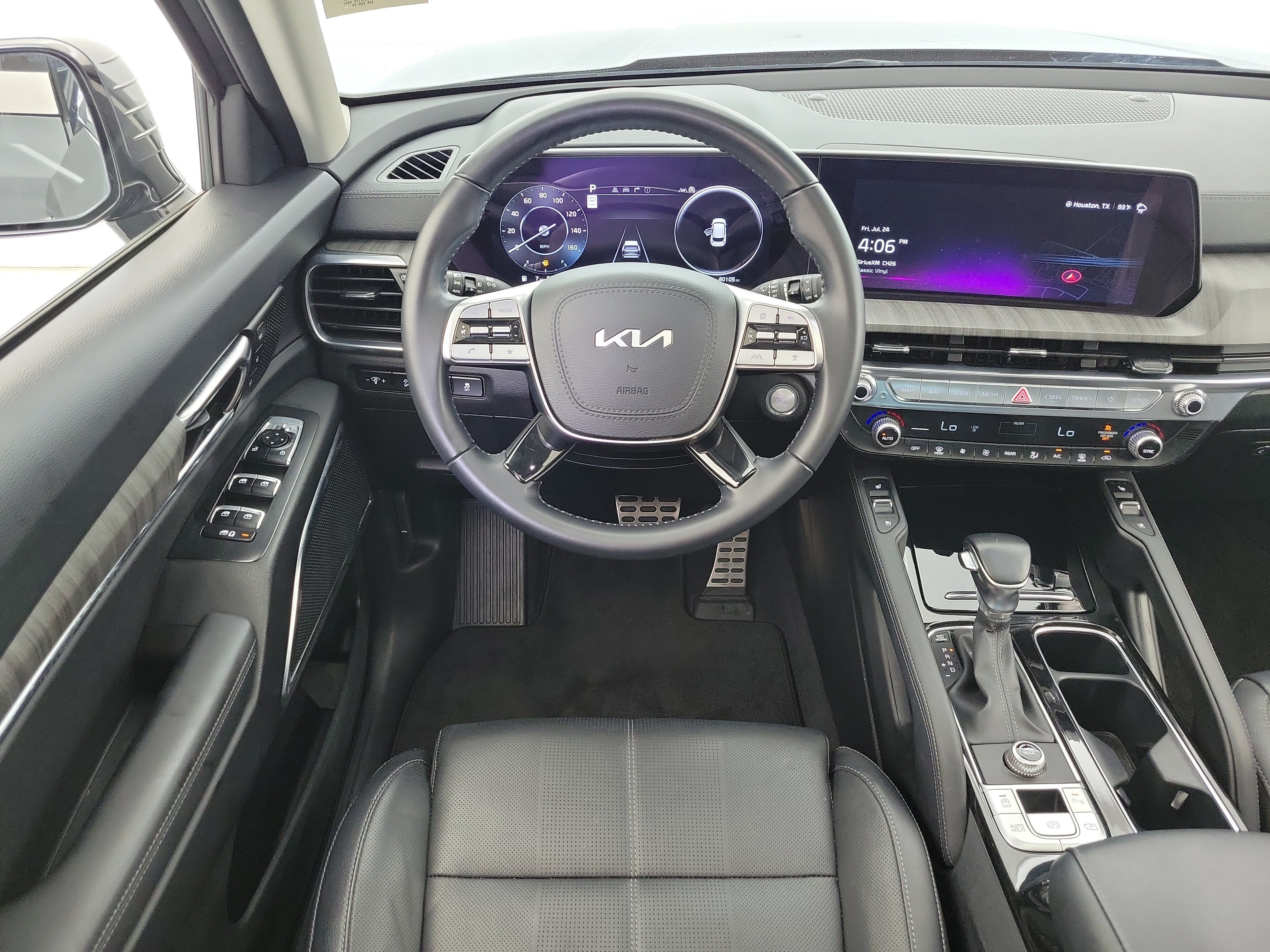 Used 2024 Gravity Gray Kia SX image 16