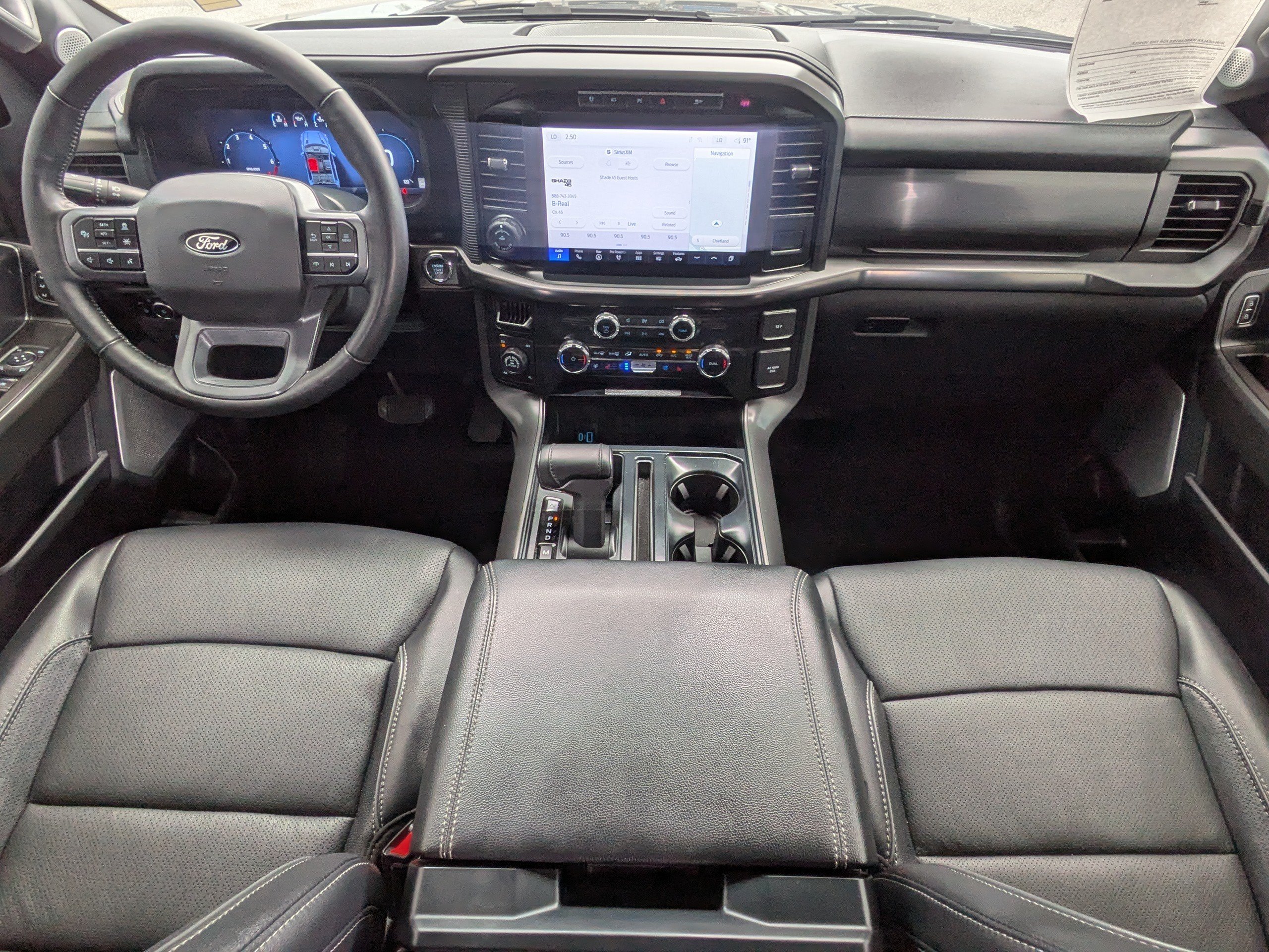 Used 2024  Ford LARIAT image 15