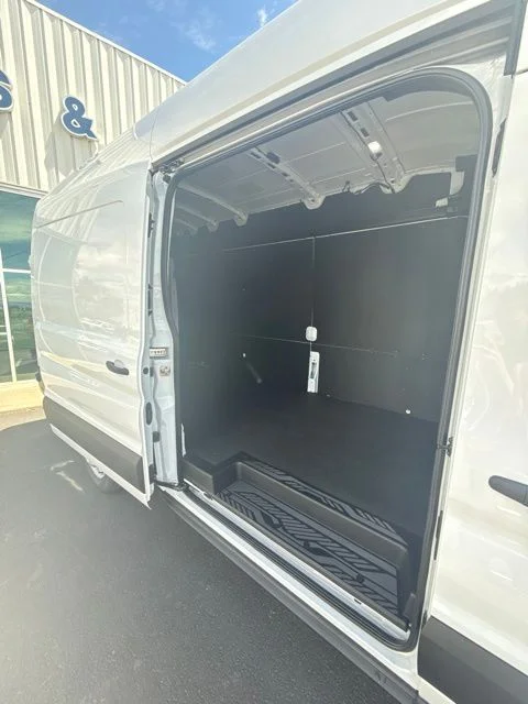 New 2026 White Ford Base image 23