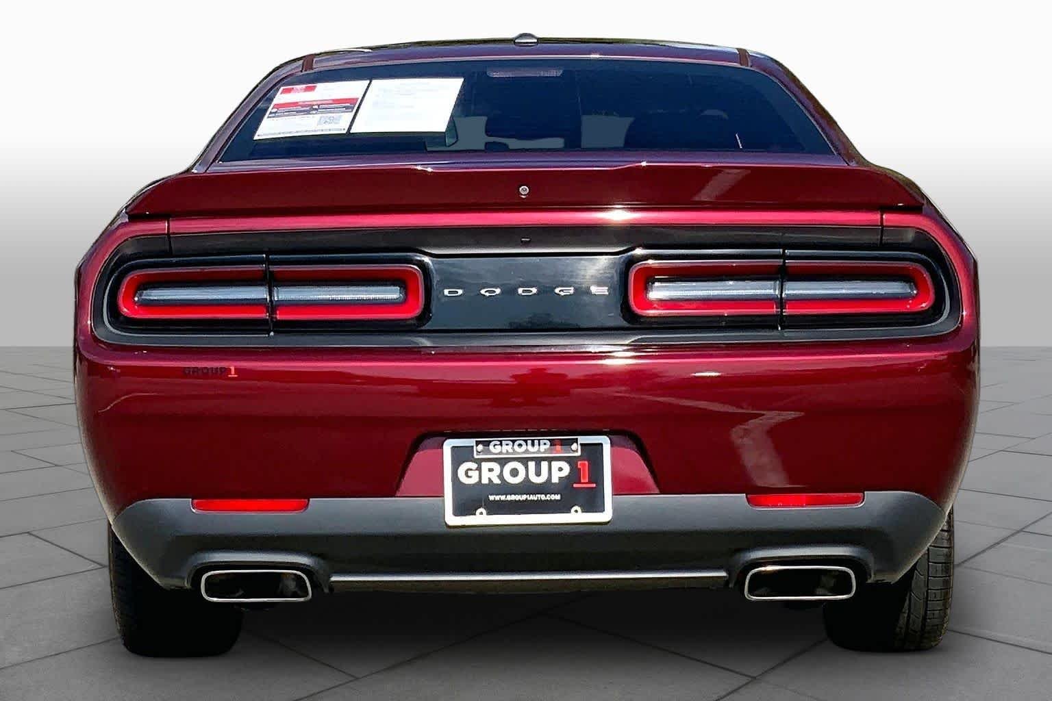 Pre-Owned 2018 Dodge Challenger R/T
