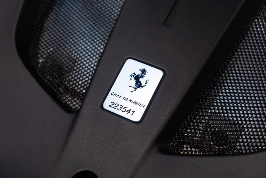 Certified Used 2017 Extra Sample Ferrari Base image 24