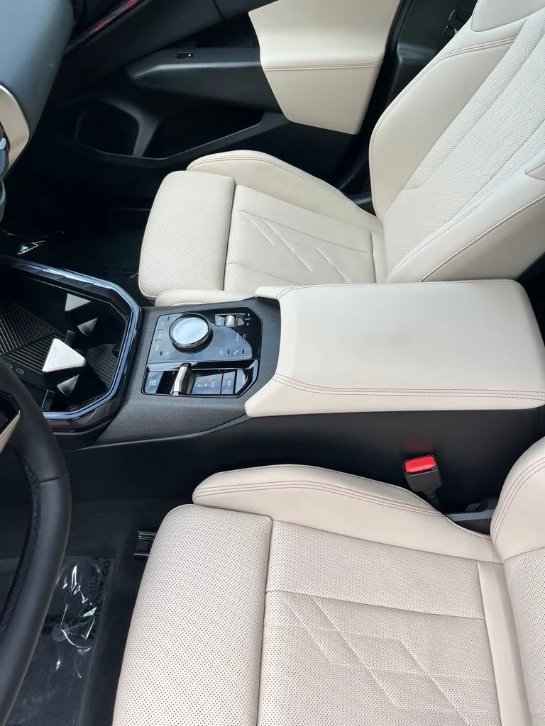 Certified Used 2025 Alpine White BMW 30 xDrive image 18