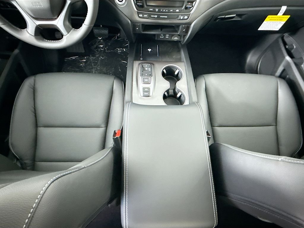 New 2026 Platinum White Pearl Honda RTL image 16