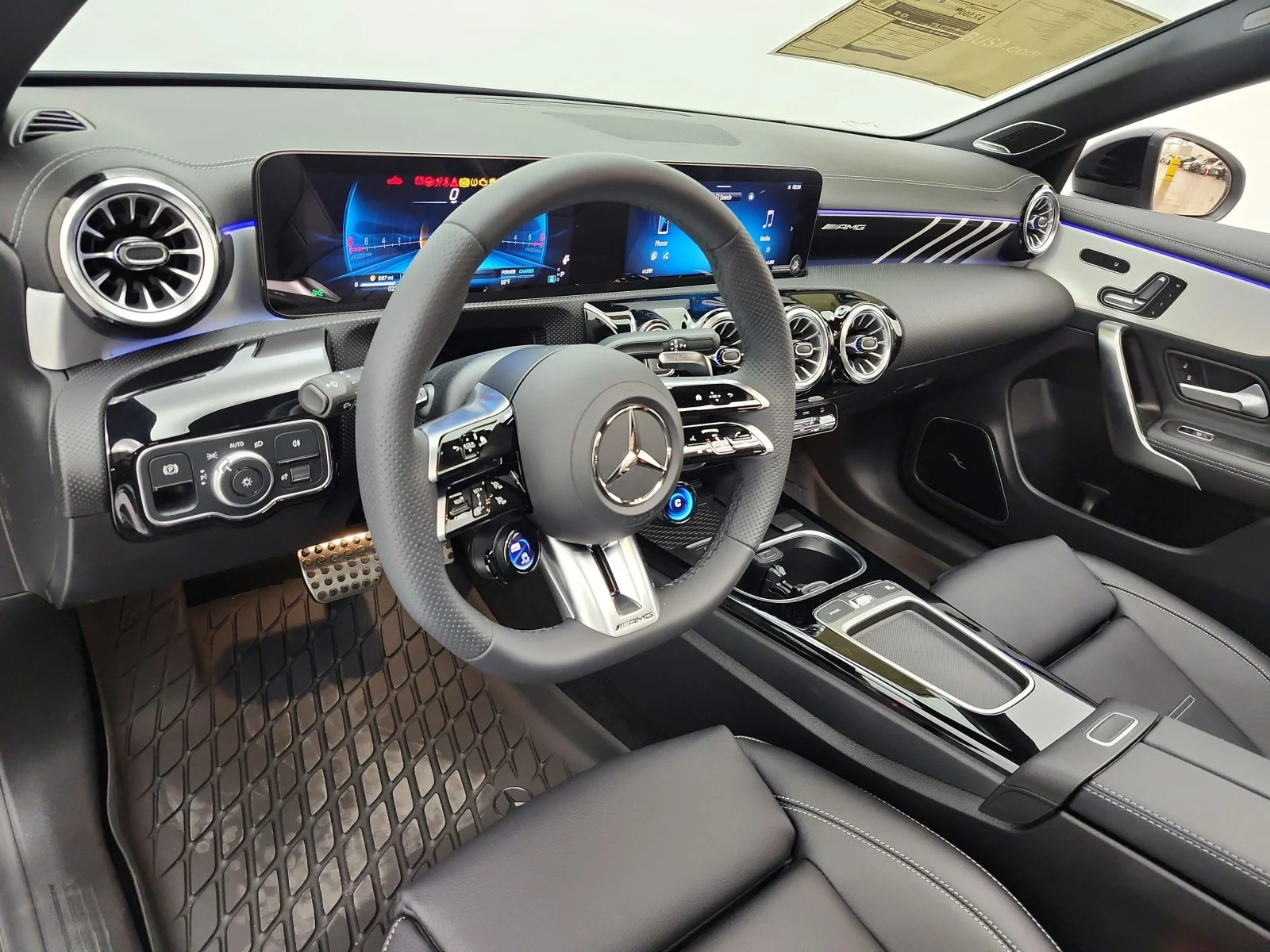2026 Mercedes-Benz CLA AMG CLA35 - Photo 9