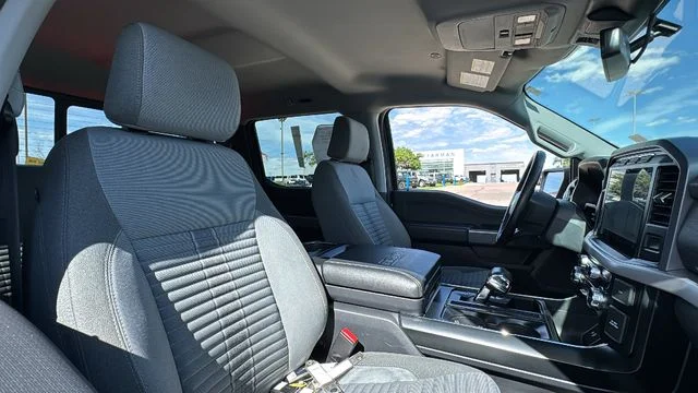 Used 2023 Red Ford XLT image 16