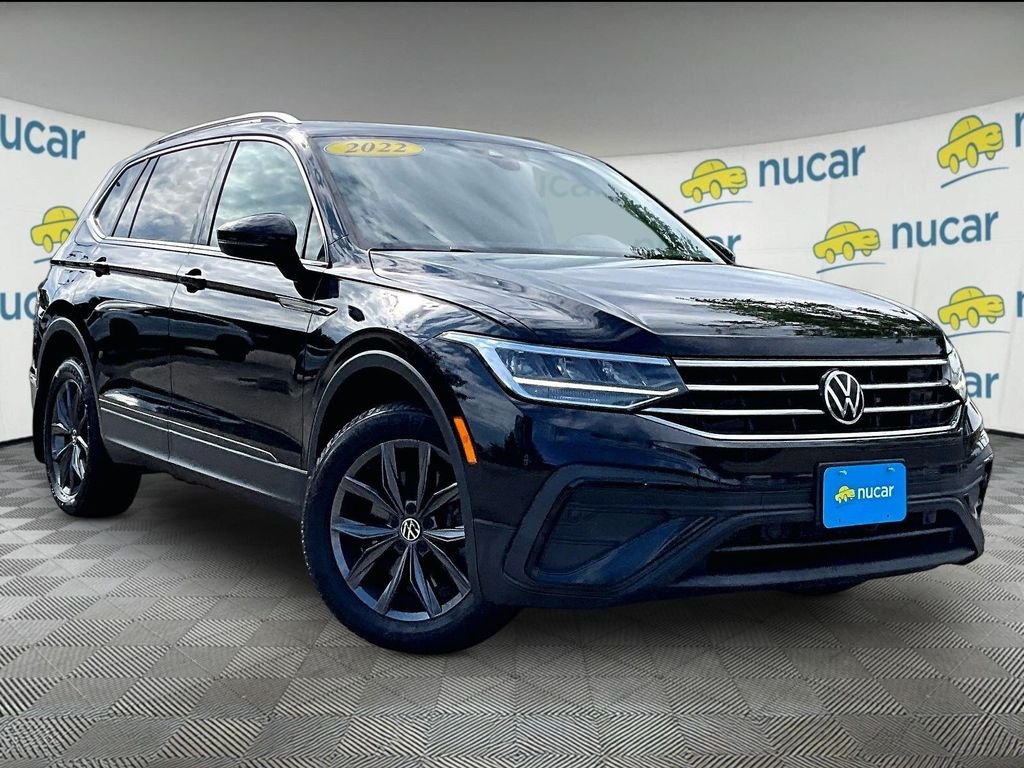 Used 2022 Black Volkswagen 2.0T SE image 1