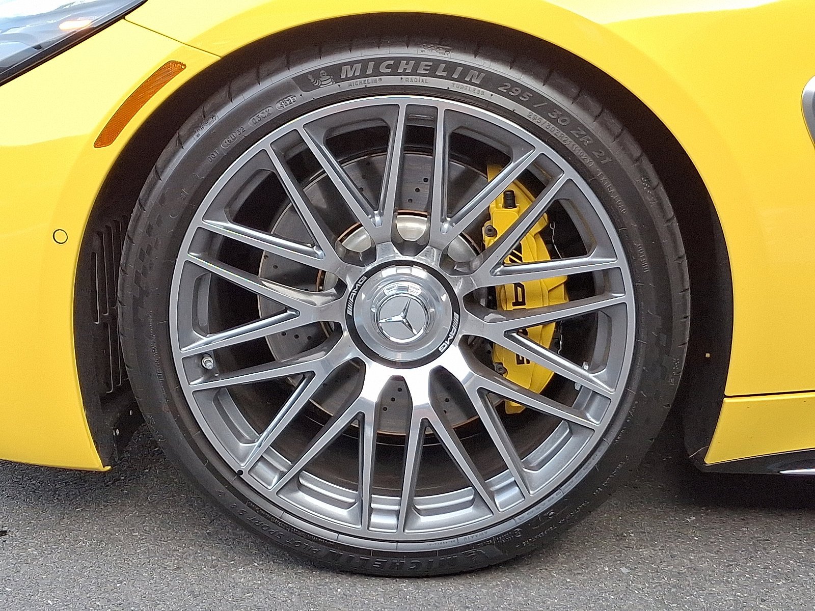 2024 Mercedes-Benz AMG GT Coupe 63 - Photo 8