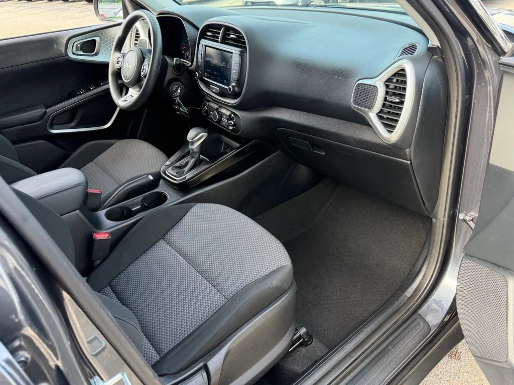 Used 2022 Gray Kia LX image 18