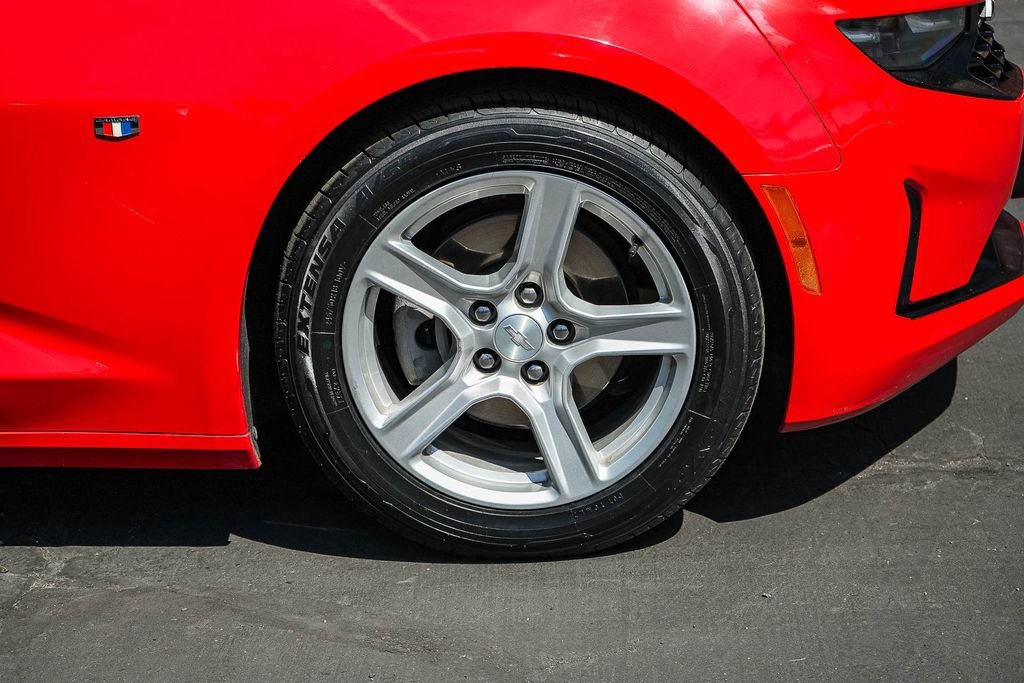 Used 2023 Red Hot Chevrolet 1LT image 11