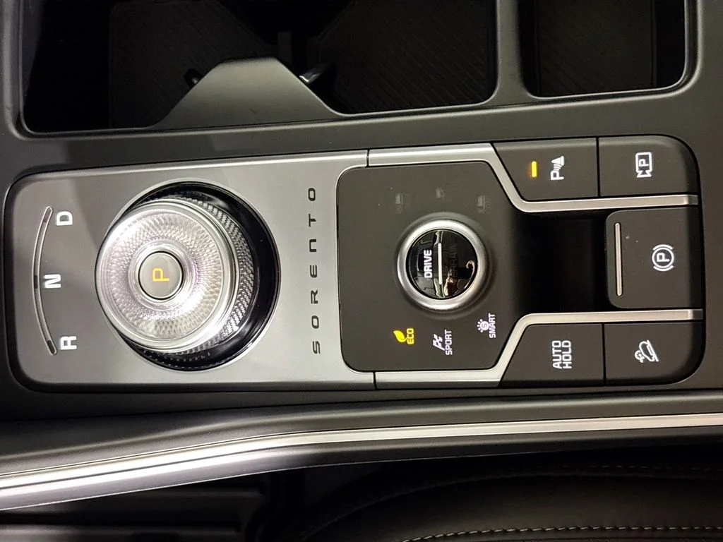 New 2026 Volcanic Sand Kia EX image 18