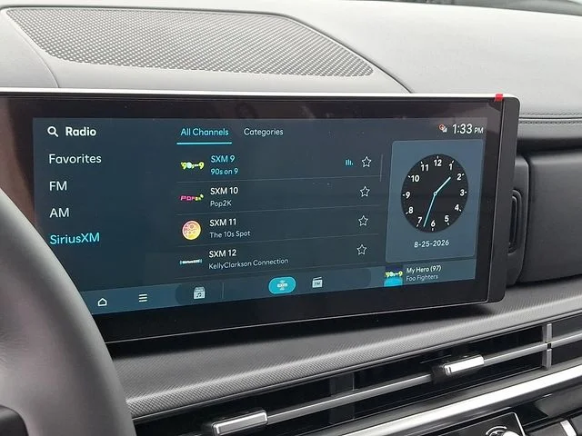 New 2027 Gray Hyundai SEL image 13