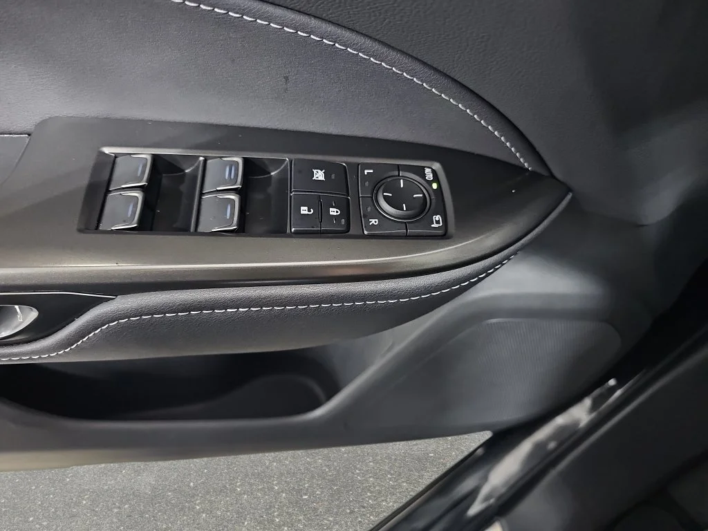 Used 2025 Black Lexus 250 Premium image 30