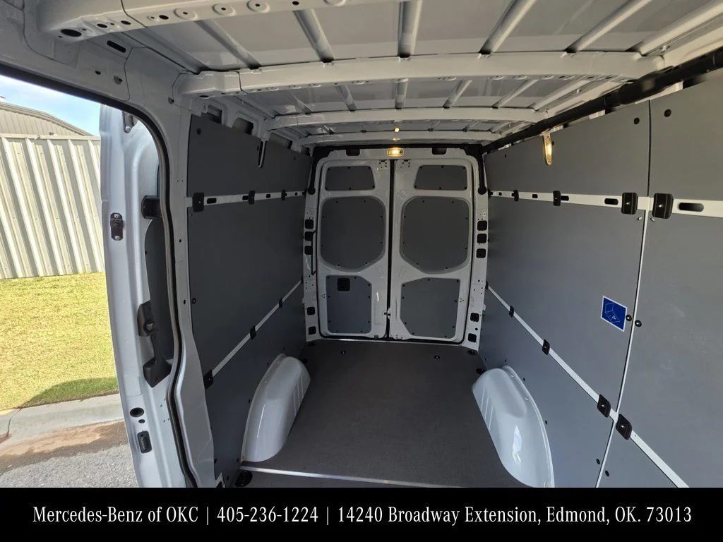 New 2026 Arctic White Mercedes-Benz Cargo 144 WB image 5