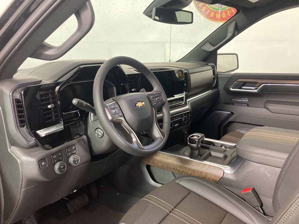 New 2026 Black Chevrolet High Country image 12