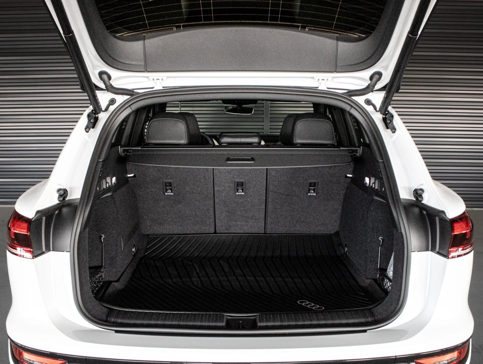New 2027 Glacier White Metallic Audi Premium Plus image 12