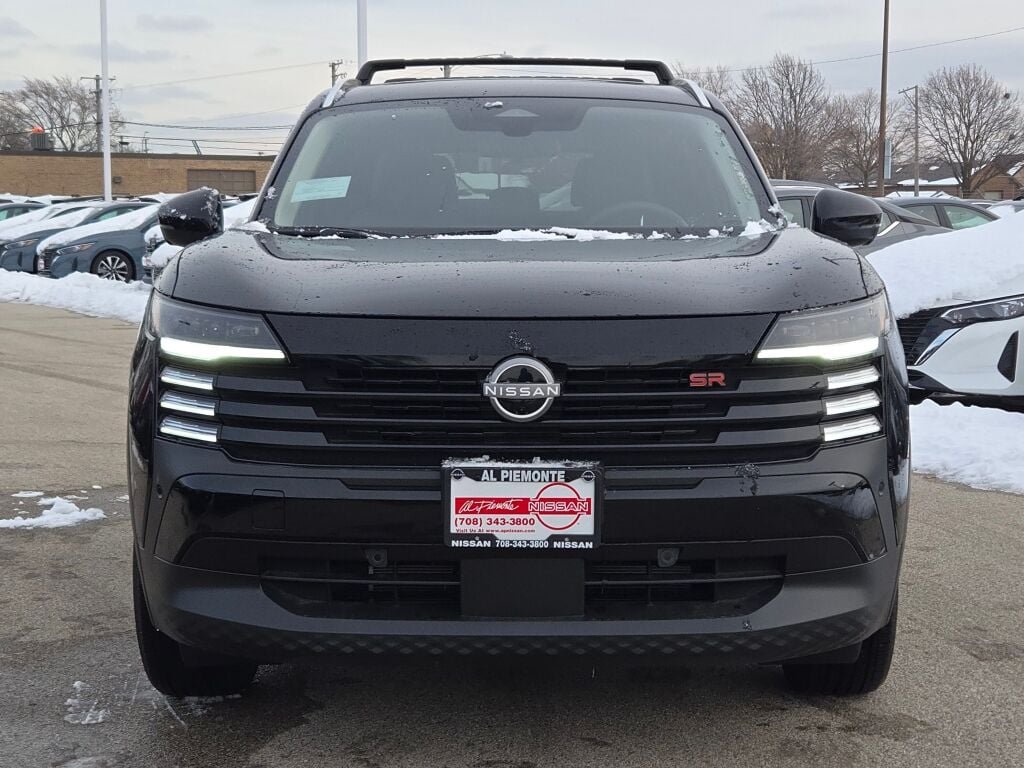 New 2026 Black Nissan SR image 4