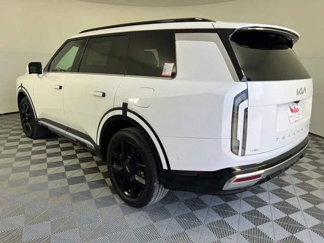 New 2027 White Kia SX image 5