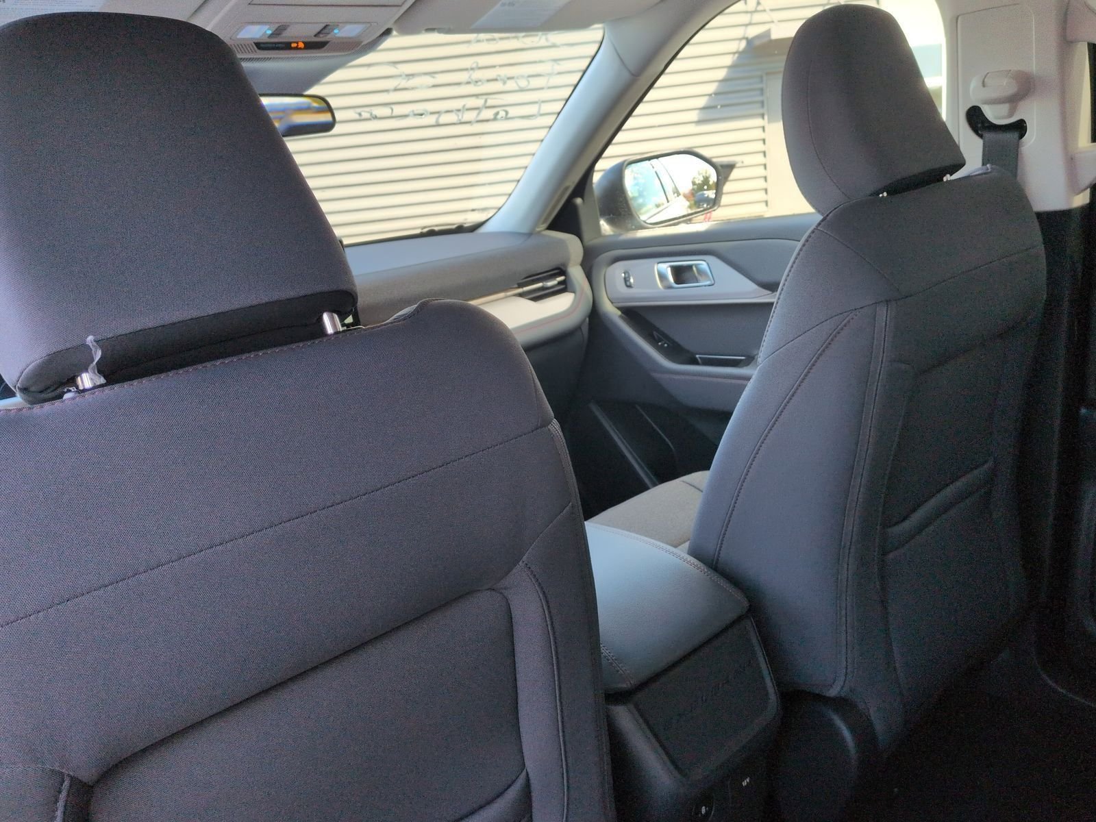 2025 Ford Explorer Active - Photo 19