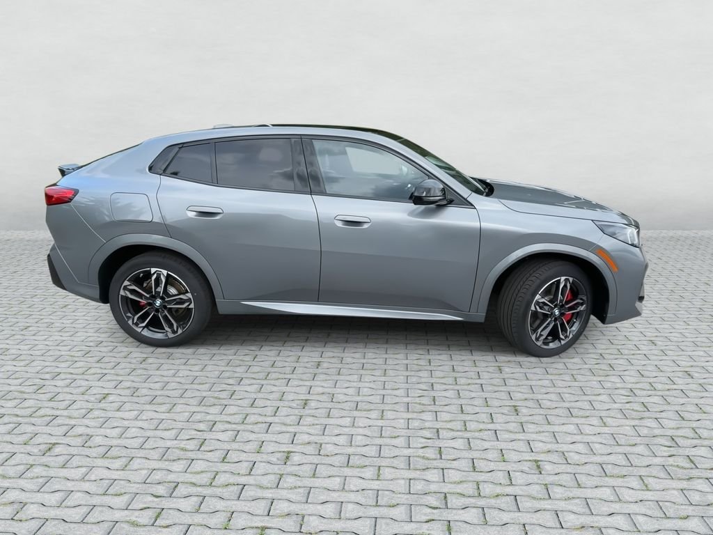 New 2026 Skyscraper Grey Metallic BMW xDrive28i image 9